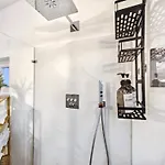 Designer Loft Fuer Bis Zu 15, Whirlpool, Infrarotsauna, Billard, Pokertisch, 2 Baeder נירנברג