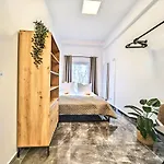 דירה Designer Loft Fuer Bis Zu 15, Whirlpool, Infrarotsauna, Billard, Pokertisch, 2 Baeder נירנברג