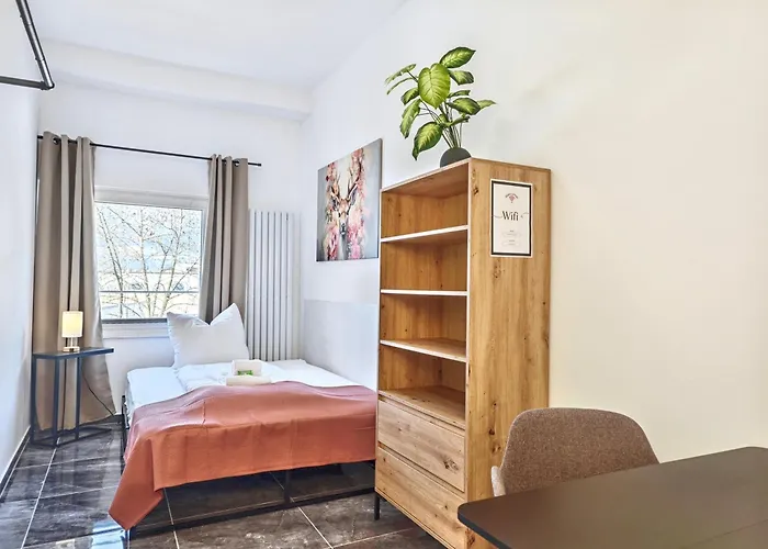 Designer Loft Für Bis Zu 15, Whirlpool, Infrarotsauna, Billard, Pokertisch, 2 Bäder Apartment