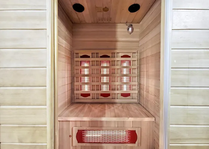 Designer Loft Fuer Bis Zu 15, Whirlpool, Infrarotsauna, Billard, Pokertisch, 2 Baeder